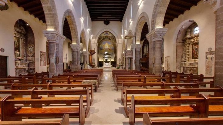 Non vuole pagare per visitare la cattedrale, scatta l’aggressione: denunciato dipendente Asl a Nardò
