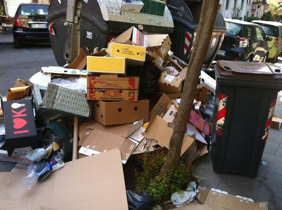 Degrado a Roma, le foto dei lettori / 15