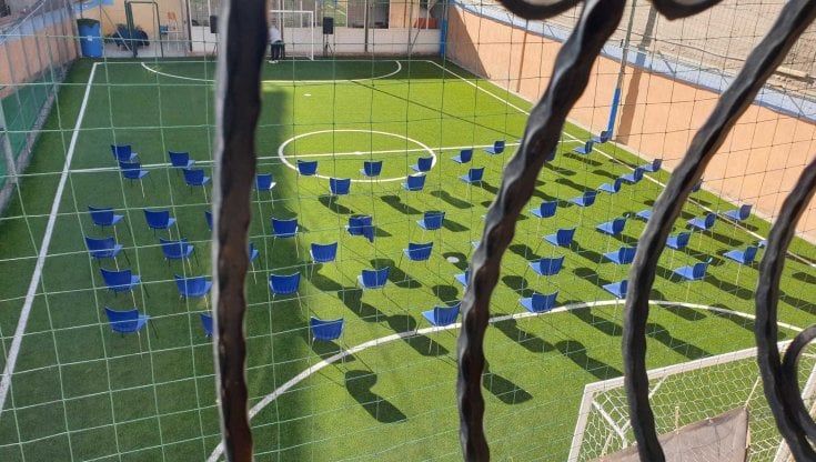 Napoli, nell'ex villa del boss un nuovo campetto per i bambini 