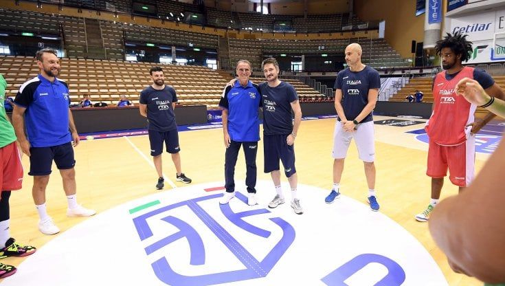 Italbasket, in Olanda il vero esordio di Pozzecco: "Attenzione massima"