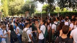 Maturità, aumentano i diplomati con lode