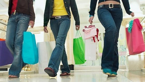 L'allarme di Confesercenti sui consumi: "Un miliardo di vendite in meno nel 2019"