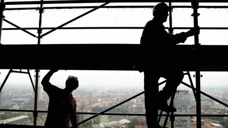 Sicurezza nei cantieri, Nardella firma il patto su appalti “trasparenti”