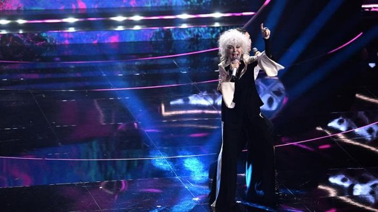 Donatella Rettore duetta con i La Sad a Sanremo 2024