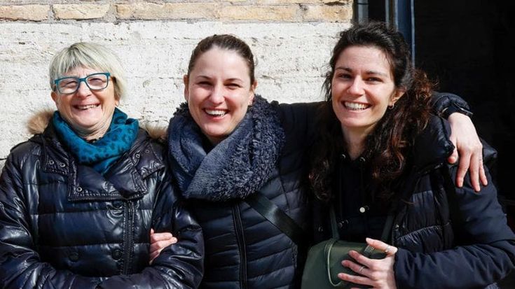 Travertino al Colosseo, “Troppo bianco, troppo moderno”: i commenti di turisti e romani