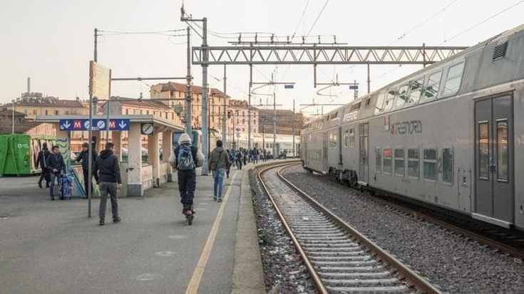 Locali, sport e giochi: così la stazione di Porta Genova dice addio al treno