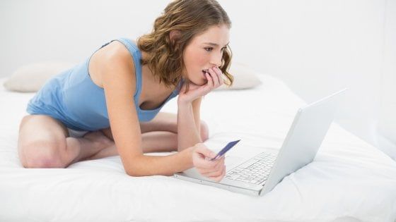 Weekend di affari online, arriva il “Crazy Web Shopping”