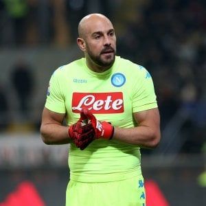 Napoli, Reina blocca il mercato: futuro ancora in bilico