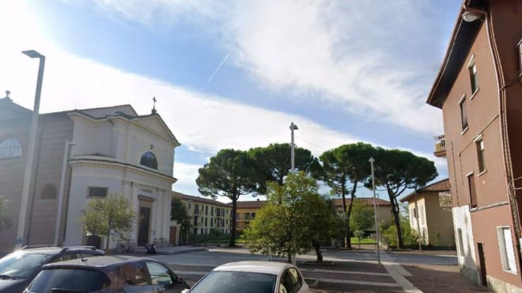 Picchiano e chiudono nel bagagliaio 62enne: due arresti a Carnate per sequestro e tentato omicidio