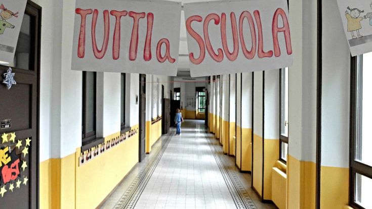 La nuova scuola ibrida e digitale che resiste al virus