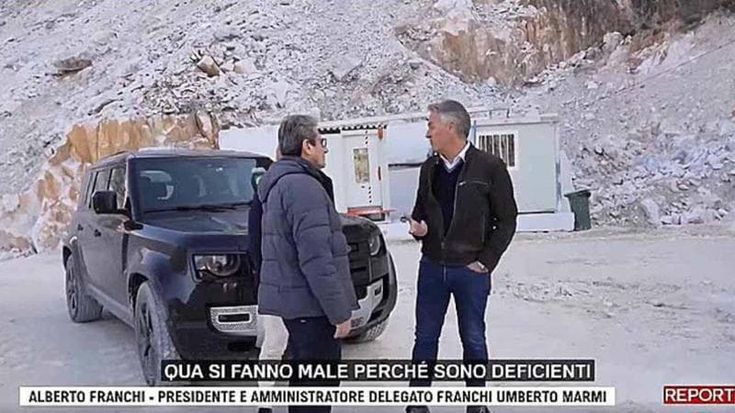 “Gli incidenti in cava? Colpa dei cavatori che sono deficienti”. Polemiche sul fuorionda dell’imprenditore. I sindacati: “Sciopero”