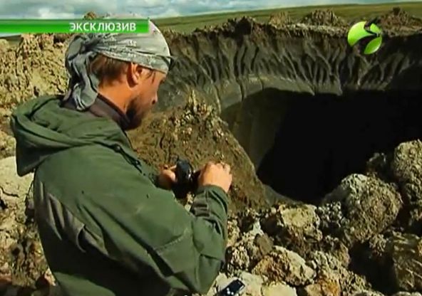 Siberia, misteriosa voragine si apre all'improvviso