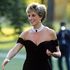 Lady Diana, all’asta l’abito che cambiò la storia: Sotheby’s venderà il mitico “revenge dress”