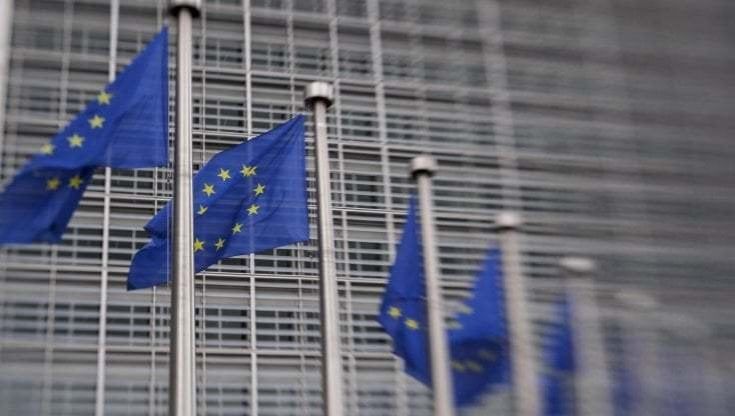 Ue, intesa Roma-Parigi-Berlino: “Un nuovo Patto di stabilità basta coi veti dei piccoli”