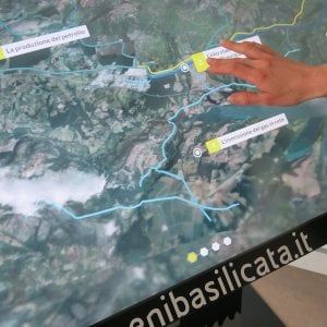  Potenza, una rete digitale Eni in Basilicata per raccontare numeri e dati 