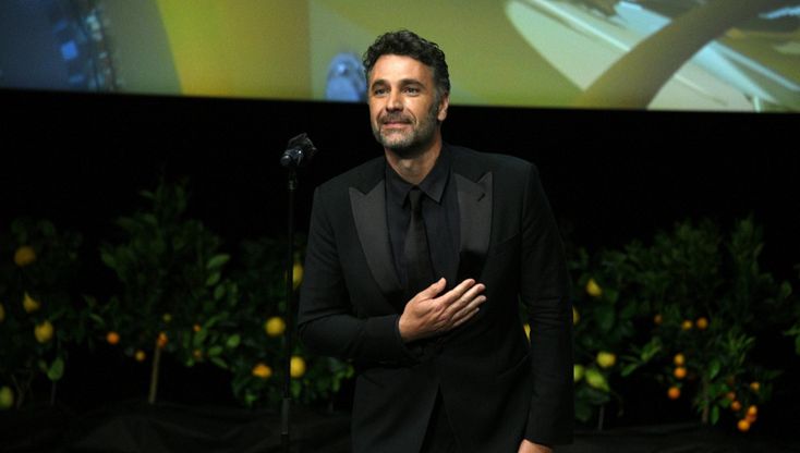 Raoul Bova, 50 anni di stile classico italiano 