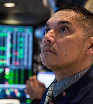 Asta Bot da record: tasso al minimo storico.Usa, calano i sussidi per la disoccupazione