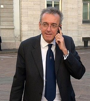 Finmeccanica, primo trimestre in rosso