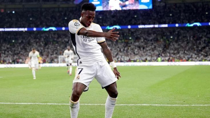 Le pagelle di Borussia Dortmund-Real Madrid: Hummels imperioso, Adeyemi si scioglie. Courtois decisivo, Bellingham gira a vuoto