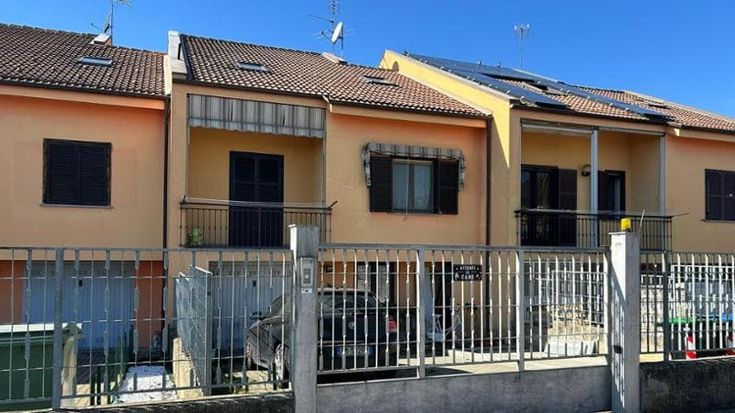 Neonato morto giù per le scale, sotto esame la telefonata al 112 della madre