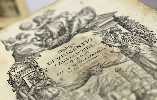 Galileo e Copernico tornano a casa: la Germania restituisce 500 libri storici