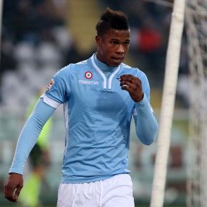Lazio, Reja senza punta centrale: spazio alla fantasia