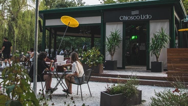 Ombrelloni, bar e yoga: a Casalecchio riapre Chiosco Lido