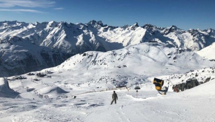 Ischgl, l'inferno dei contagi sulle Alpi austriache, pronta a riaprire tra le polemiche