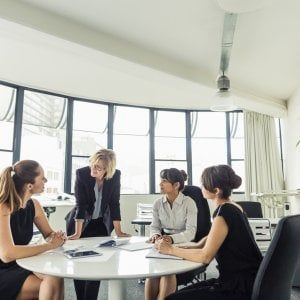 Lavoro, con la parità uomo-donna l'economia mondiale crescerebbe del 35%
