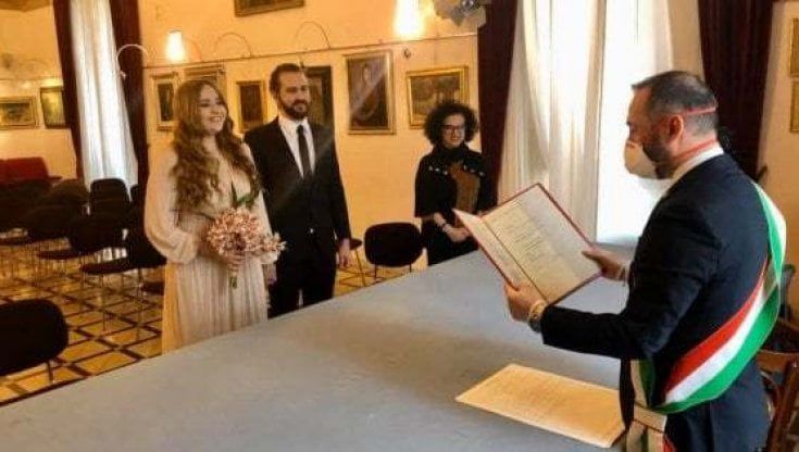 Matrimoni, la Puglia punta sul 'Covid manager' per le nozze: "Presto i corsi di formazione"