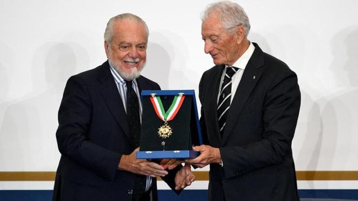 De Laurentiis, Champions e futuro:“Vendere il Napoli? Se c’è qualcuno disponibile si faccia avanti”