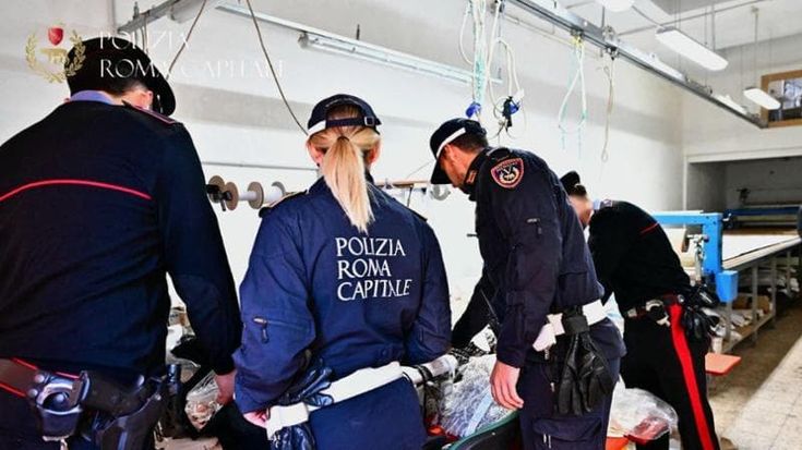 Caporalato nella chinatown di Torpignattara: turni da 14 ore e salari da 3 euro