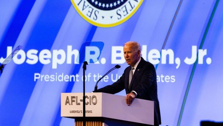 Biden volerà in Arabia Saudita per isolare la Russia nell'Opec