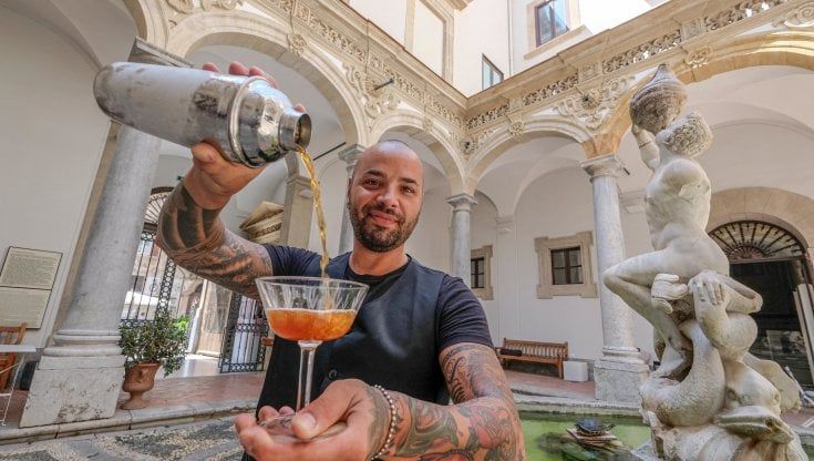 Palermo, bourbon e agrumi: un cocktail in onore della moglie "siciliana" di Biden