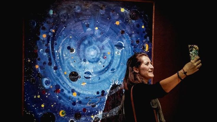 Biglietti troppo costosi e pochi amici con cui andare:cosa separa giovani e cultura