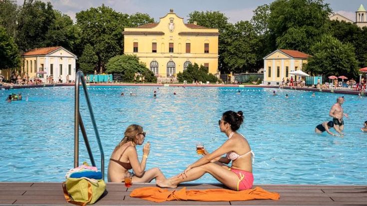 Riparte la stagione delle piscine, ma gli impianti comunali aperti sono soltanto tre