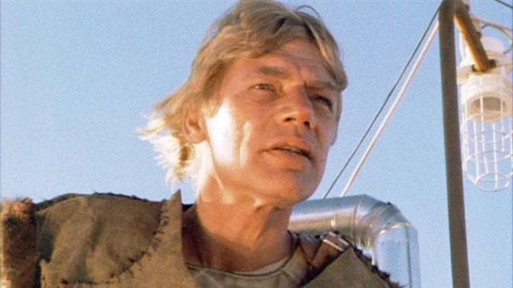 Mike Preston, morto il Pappagallo di “Mad Max 2”. L’attore e cantante aveva 93 anni