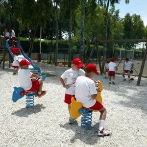 Centri estivi, bonus in Emilia-Romagna: fino a 336 euro per figlio