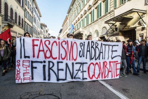 Due cortei a Firenze: antifascisti e Forza Nuova