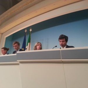 Cdm, approvate misure contro sfruttamento sessuale e permessi di soggiorno