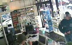 Prova due rapine in farmacie<br />ma viene riconosciuto e arrestato