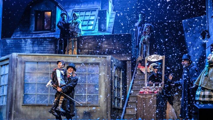 Dalla magia a Scrooge e Ozpetek: tutti gli eventi teatrali a Natale