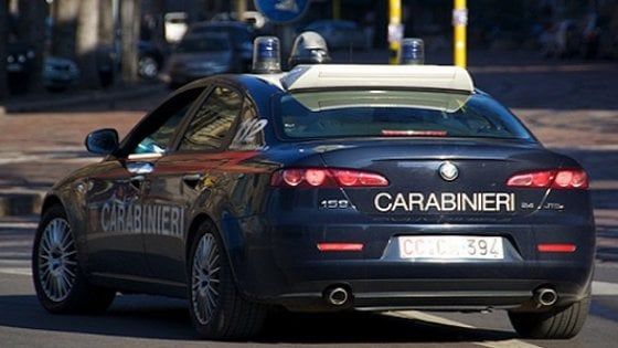 Ischia, sequestrata cucina di hotel: aveva cibo in cattivo stato di conservazione