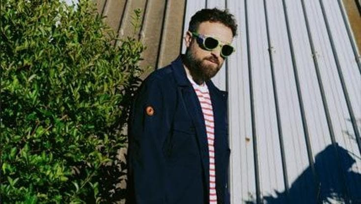 Dargen D’Amico torna a Sanremo con “Ai ai”: “Al festival non sai mai cosa aspettarti”