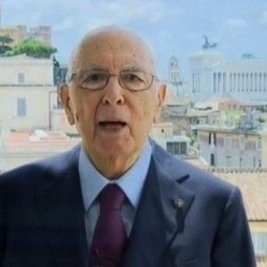 Napolitano spinge riforme: "Stop incertezze, Italia pu&ograve; parlare a voce alta in Europa"