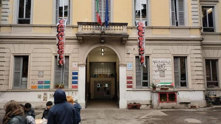 Occupato il liceo artistico Caravaggio, gli allievi: “Spazi inadeguati e orari difficili da gestire”