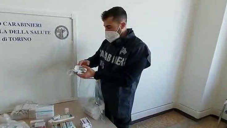 Torino, Mister Universo ai domiciliari per traffico di anabolizzanti. Tra gli atleti anche una minorenne