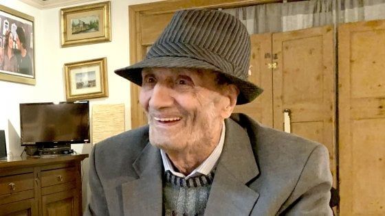 Brexit, ha 101 anni ma per il software è un neonato: scoperto l'errore Giovanni Palmiero ottiene scuse e residenza