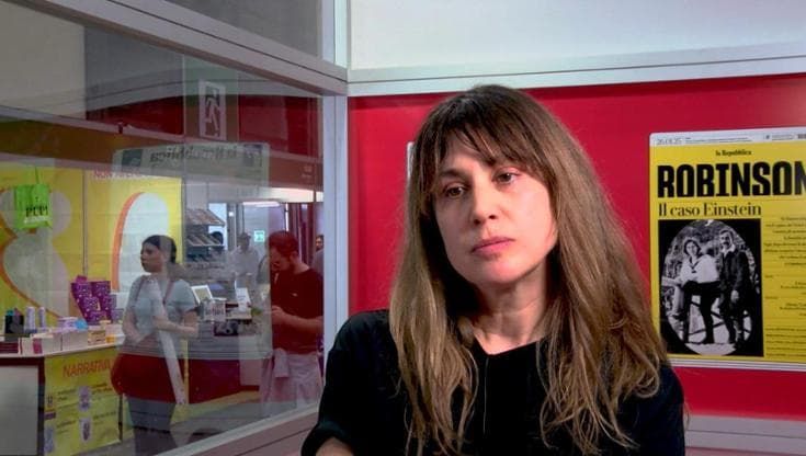 Veronica Raimo: "Cosa rispondere a Giuli? Abbiamo già abbastanza querele in famiglia"