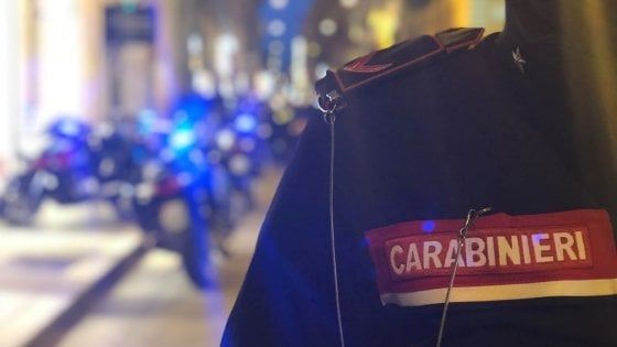 Movida violenta a Pozzuoli.  Ferito a colpi di arma da fuoco per un orologio